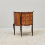 1559 7177 CHEST OF DRAWERS